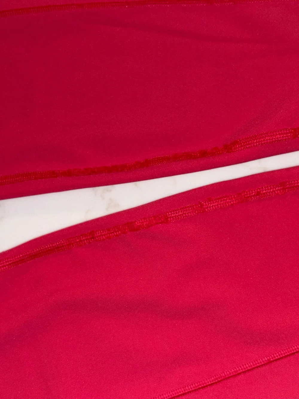 Lululemon Speed Up Tight *Full-On Luxtreme 28